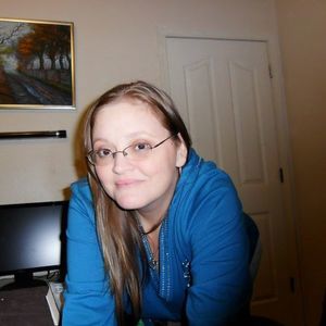 Meet your Posher, Loralie